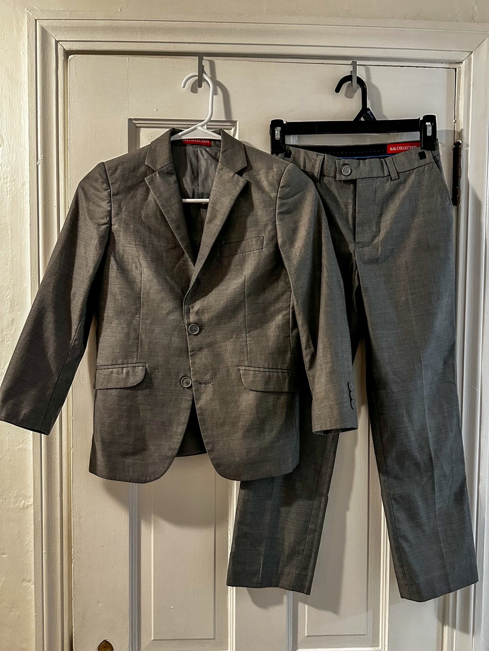 Boys grey 2-piece suit